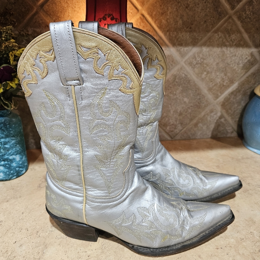 Silver and Gold Western Cowboy Boots